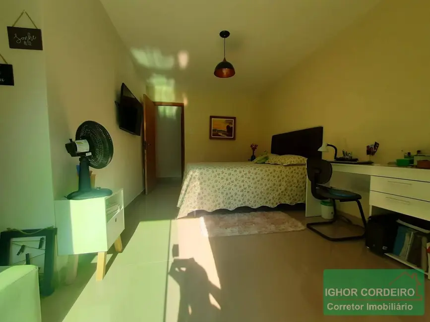 Foto 10 de Casa com 3 quartos à venda, 210m2 em Jardim Sulacap, Rio De Janeiro - RJ