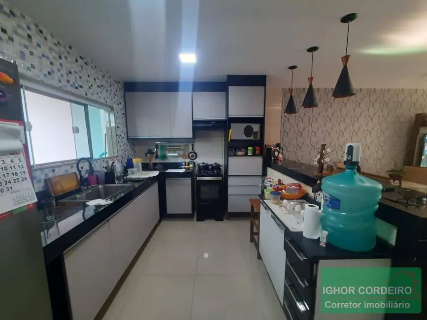 Foto 4 de Casa com 3 quartos à venda, 210m2 em Jardim Sulacap, Rio De Janeiro - RJ