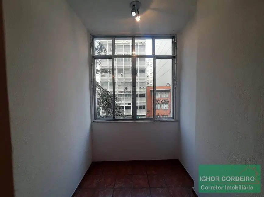 Apartamento com 1 quarto para alugar, 47m2 em Copacabana, Rio De Janeiro - RJ - imagem 4 Foto 4 de Apartamento com 1 quarto para alugar, 47m2 em Copacabana, Rio De Janeiro - RJ