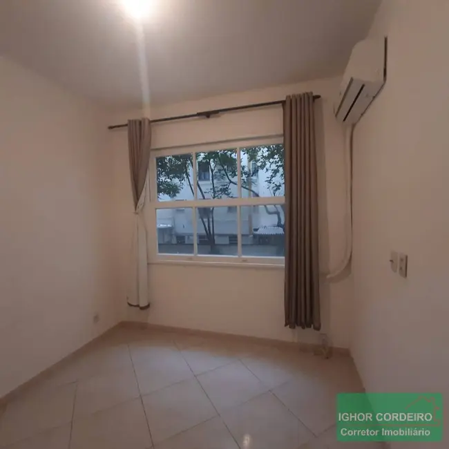 Apartamento com 1 quarto para alugar, 25m2 em Catete, Rio De Janeiro - RJ - imagem 7 Foto 7 de Apartamento com 1 quarto para alugar, 25m2 em Catete, Rio De Janeiro - RJ
