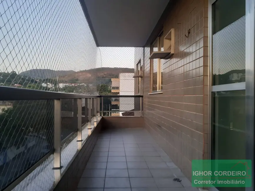 Foto 2 de Apartamento com 2 quartos para alugar, 92m2 em Tanque, Rio De Janeiro - RJ
