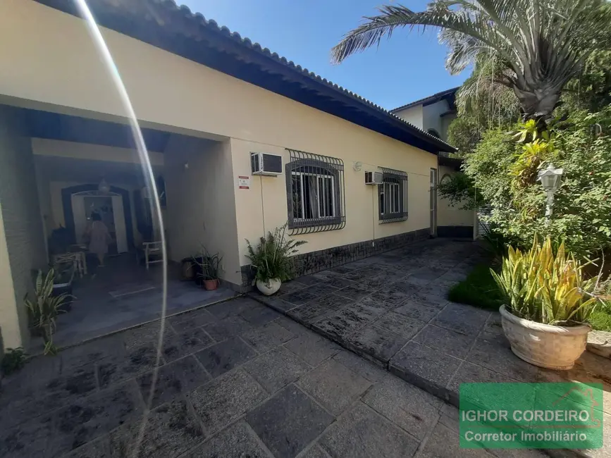 Foto 2 de Casa de Condomínio com 4 quartos à venda, 360m2 em Anil, Rio De Janeiro - RJ