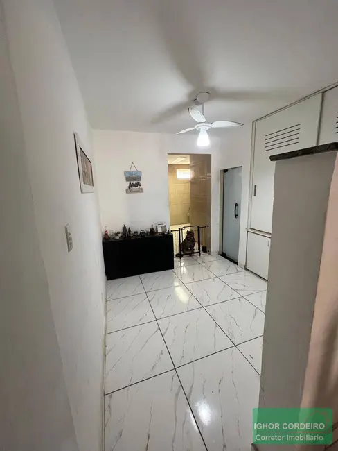 Foto 6 de Casa com 2 quartos à venda, 90m2 em Ramos, Rio De Janeiro - RJ