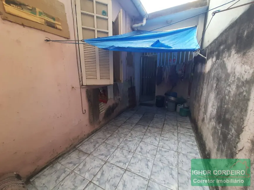 Casa com 7 quartos à venda, 200m2 em Olaria, Rio De Janeiro - RJ - imagem 7 Foto 7 de Casa com 7 quartos à venda, 200m2 em Olaria, Rio De Janeiro - RJ