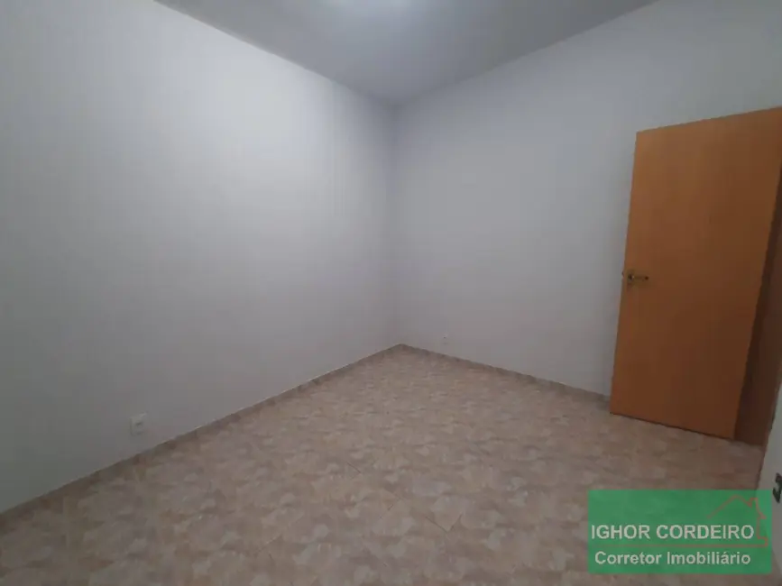 Apartamento com 2 quartos para alugar, 55m2 em Olaria, Rio De Janeiro - RJ - imagem 9 Foto 9 de Apartamento com 2 quartos para alugar, 55m2 em Olaria, Rio De Janeiro - RJ