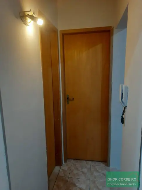 Apartamento com 2 quartos para alugar, 55m2 em Olaria, Rio De Janeiro - RJ - imagem 4 Foto 4 de Apartamento com 2 quartos para alugar, 55m2 em Olaria, Rio De Janeiro - RJ