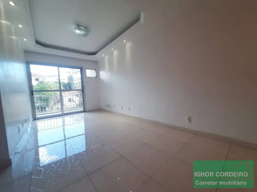 Foto 2 de Apartamento com 2 quartos para alugar, 90m2 em Tanque, Rio De Janeiro - RJ
