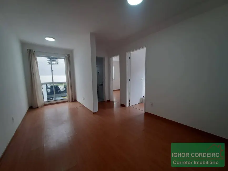 Foto 2 de Apartamento com 2 quartos para alugar, 50m2 em Pimenteiras, Teresopolis - RJ