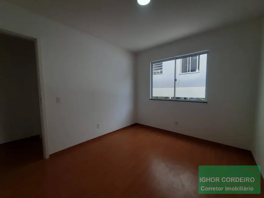 Foto 4 de Apartamento com 2 quartos para alugar, 50m2 em Pimenteiras, Teresopolis - RJ