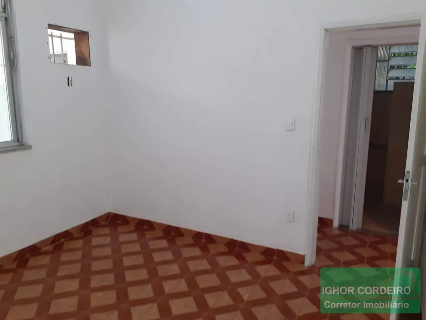 Foto 3 de Casa com 2 quartos para alugar, 200m2 em Magalhães Bastos, Rio De Janeiro - RJ