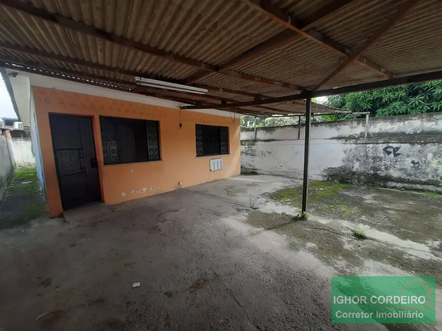 Foto 2 de Casa com 2 quartos para alugar, 200m2 em Campo Grande, Rio De Janeiro - RJ