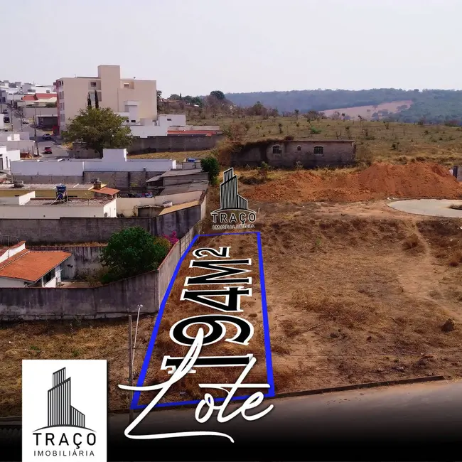 Foto 1 de Terreno / Lote à venda, 194m2 em Santo Antonio Do Monte - MG
