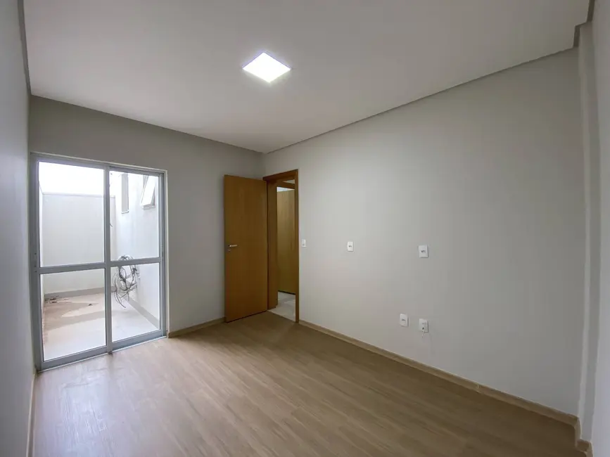 Foto 5 de Apartamento à venda, 131m2 em Santo Antonio Do Monte - MG