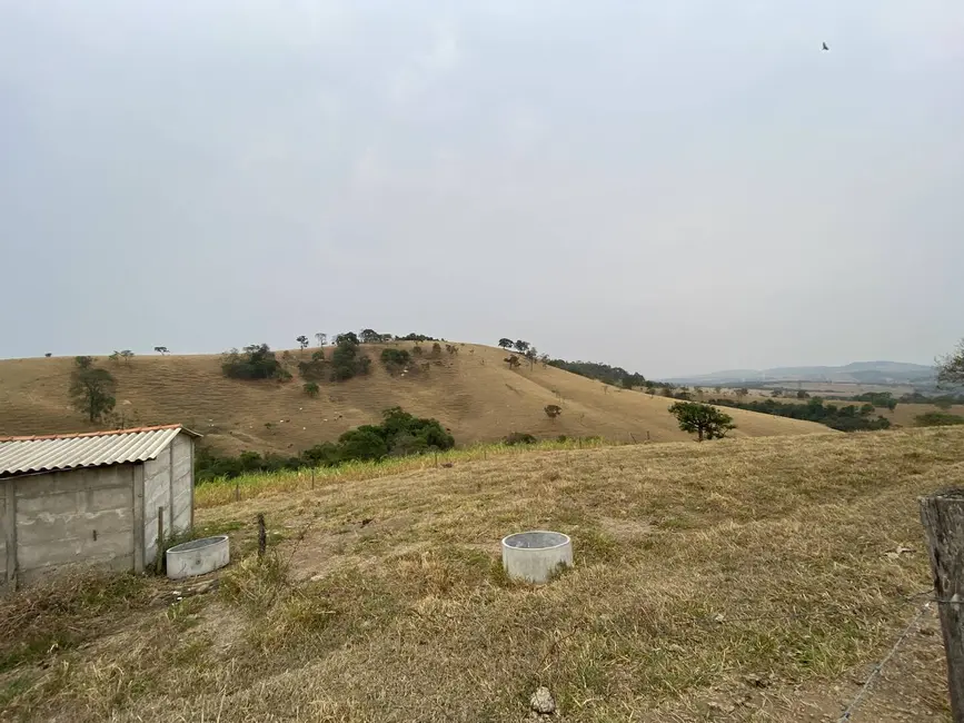 Terreno / Lote à venda em Santo Antonio Do Monte - MG - imagem 4 Foto 4 de Terreno / Lote à venda em Santo Antonio Do Monte - MG