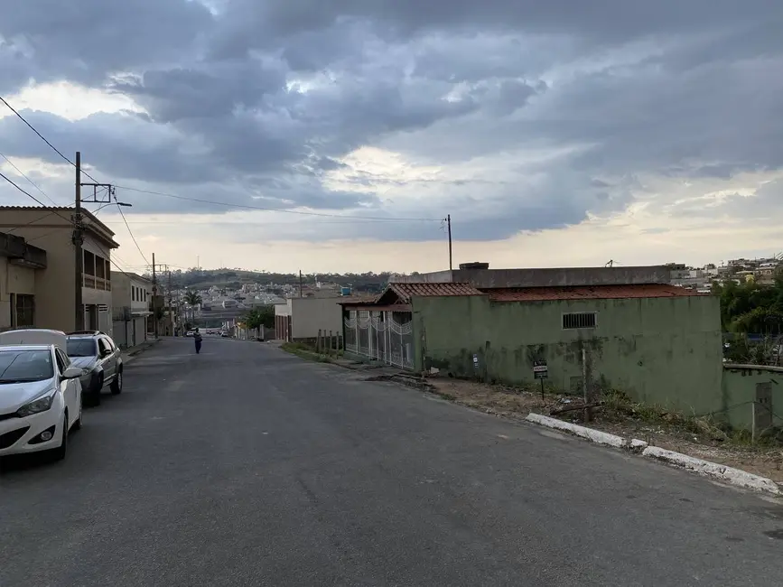 Terreno / Lote à venda, 380m2 em Santo Antonio Do Monte - MG - imagem 7 Foto 7 de Terreno / Lote à venda, 380m2 em Santo Antonio Do Monte - MG