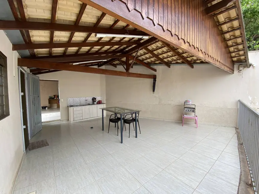 Foto 2 de Casa à venda, 380m2 em Santo Antonio Do Monte - MG