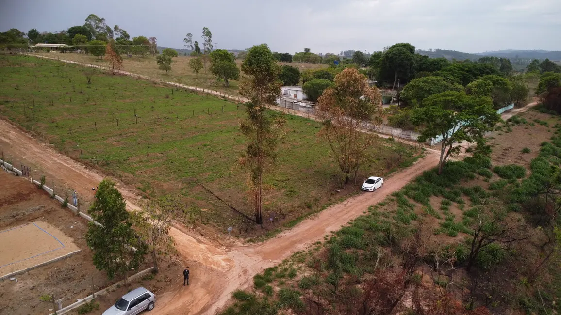 Chácara à venda, 1000m2 em Santo Antonio Do Monte - MG - imagem 5 Foto 5 de Chácara à venda, 1000m2 em Santo Antonio Do Monte - MG