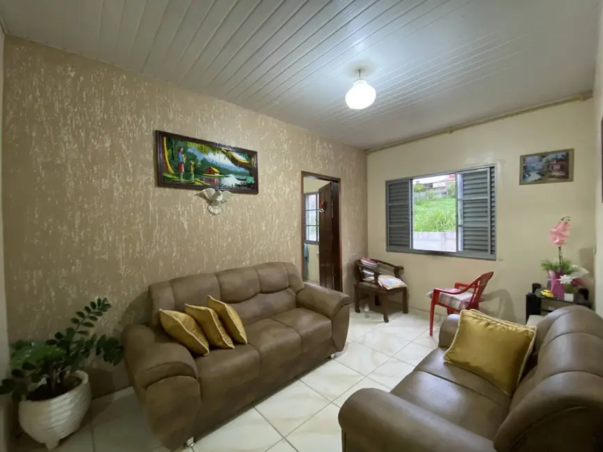 Casa à venda em Santo Antonio Do Monte - MG - imagem 4 Foto 4 de Casa à venda em Santo Antonio Do Monte - MG