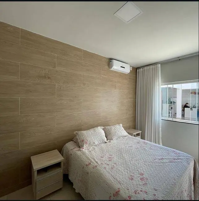 Foto 7 de Casa à venda em Santo Antonio Do Monte - MG