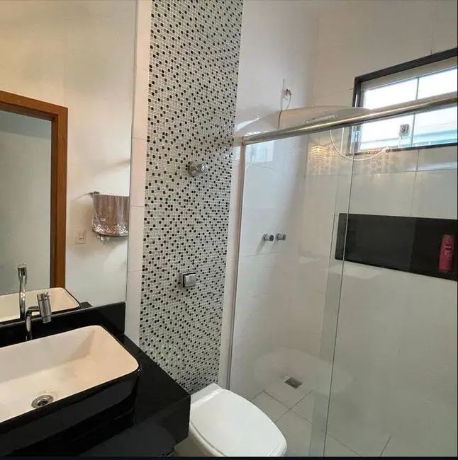 Foto 5 de Casa à venda em Santo Antonio Do Monte - MG