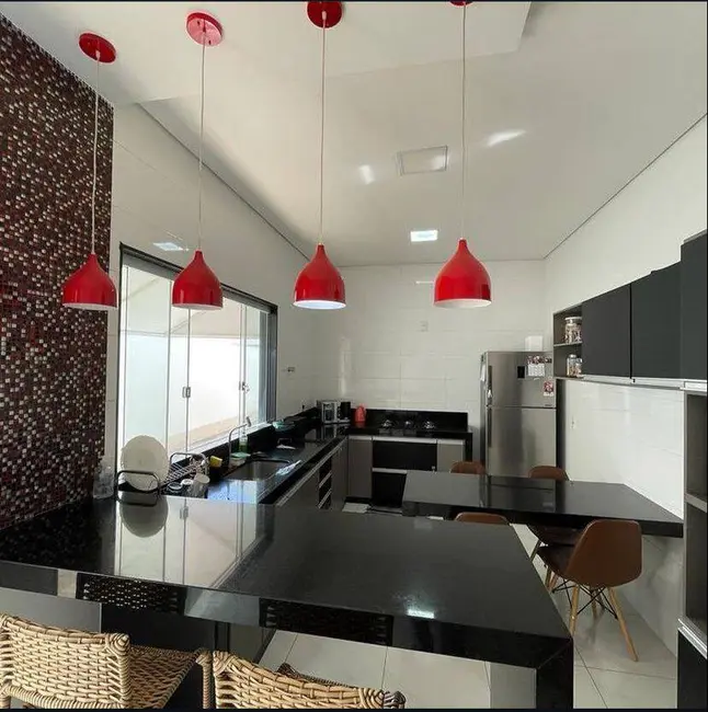 Foto 8 de Casa à venda em Santo Antonio Do Monte - MG