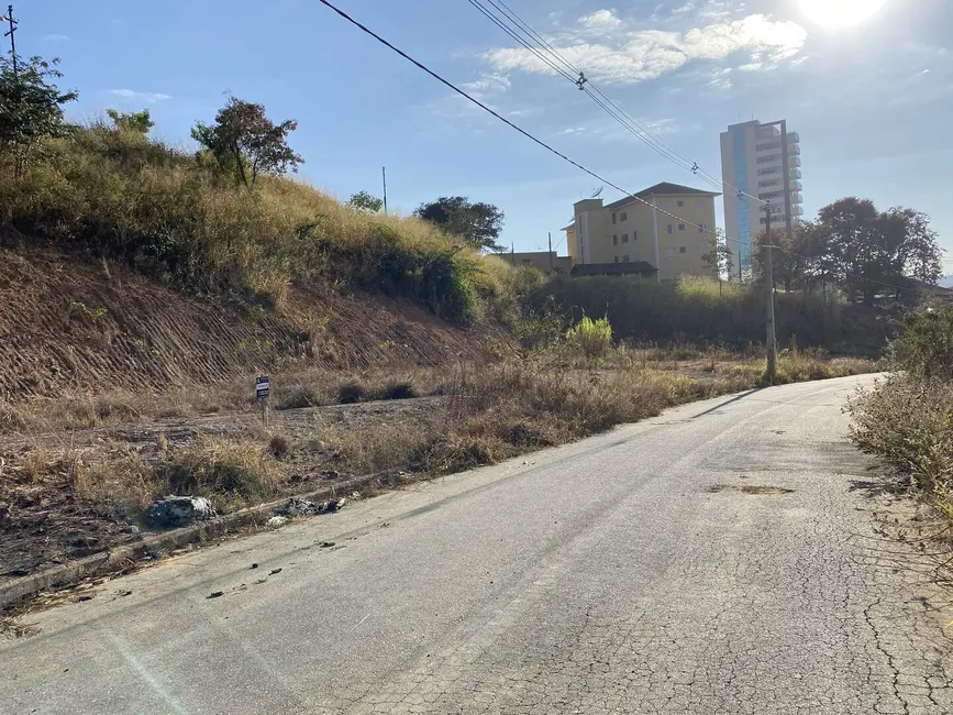 Terreno / Lote à venda em Santo Antonio Do Monte - MG - imagem 8 Foto 8 de Terreno / Lote à venda em Santo Antonio Do Monte - MG