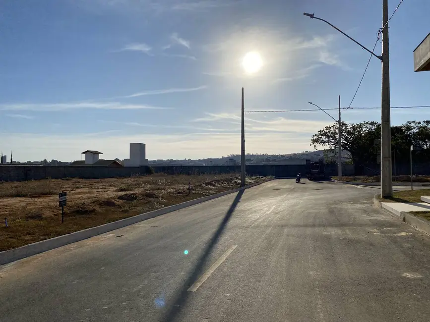 Terreno / Lote à venda em Santo Antonio Do Monte - MG - imagem 6 Foto 6 de Terreno / Lote à venda em Santo Antonio Do Monte - MG