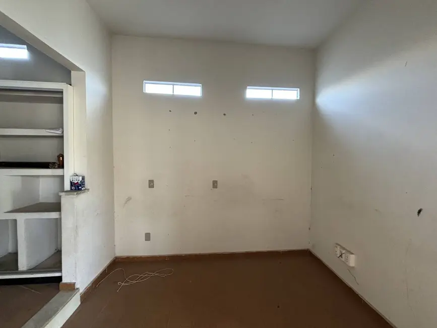 Casa à venda em Santo Antonio Do Monte - MG - imagem 8 Foto 8 de Casa à venda em Santo Antonio Do Monte - MG