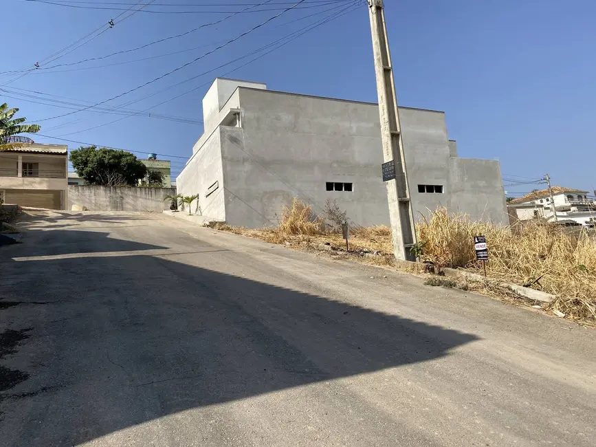 Foto 3 de Terreno / Lote à venda, 200m2 em Santo Antonio Do Monte - MG