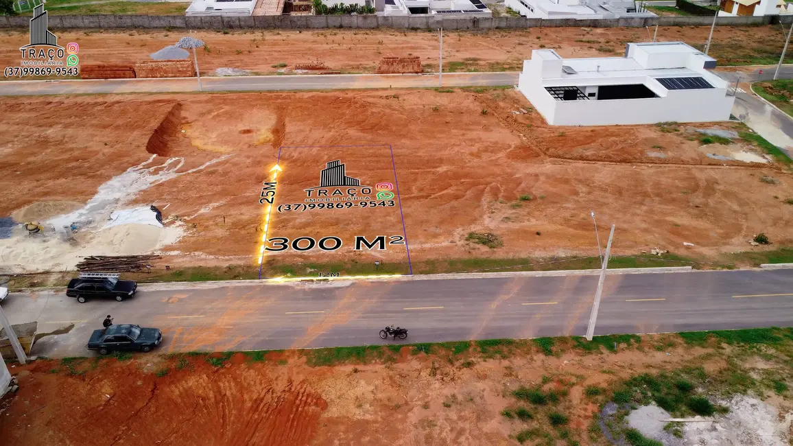 Foto 2 de Terreno / Lote à venda, 300m2 em Santo Antonio Do Monte - MG