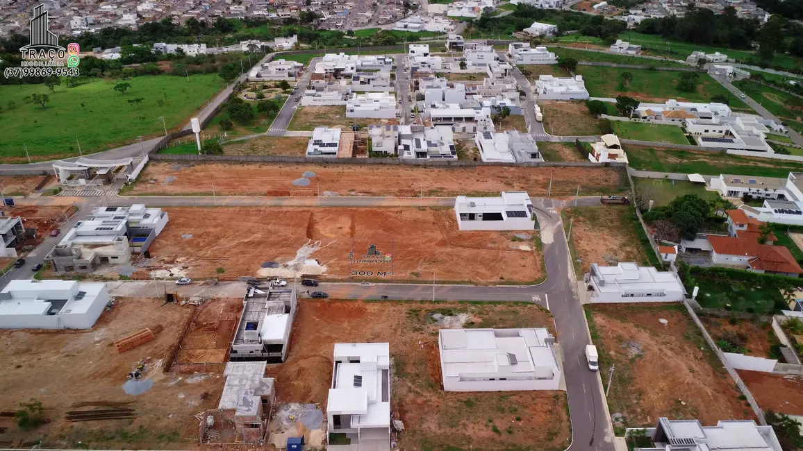 Foto 3 de Terreno / Lote à venda, 300m2 em Santo Antonio Do Monte - MG