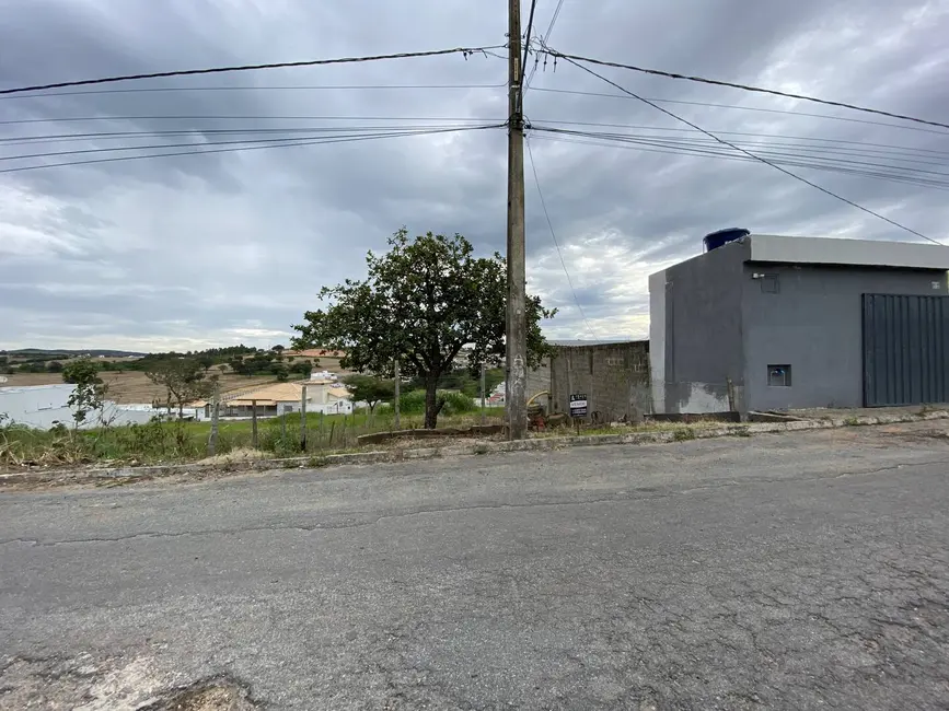 Terreno / Lote à venda em Santo Antonio Do Monte - MG - imagem 5 Foto 5 de Terreno / Lote à venda em Santo Antonio Do Monte - MG