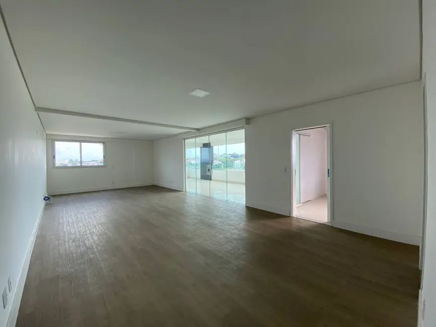 Foto 3 de Apartamento à venda em Centro, Santo Antonio Do Monte - MG