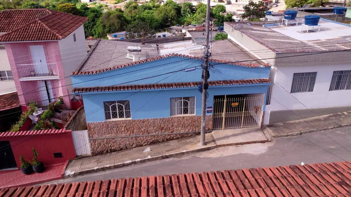 Casa à venda em Santo Antonio Do Monte - MG - imagem 4 Foto 4 de Casa à venda em Santo Antonio Do Monte - MG