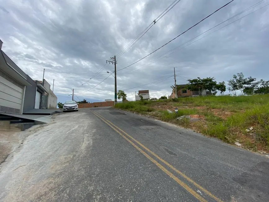 Terreno / Lote à venda em Santo Antonio Do Monte - MG - imagem 8 Foto 8 de Terreno / Lote à venda em Santo Antonio Do Monte - MG