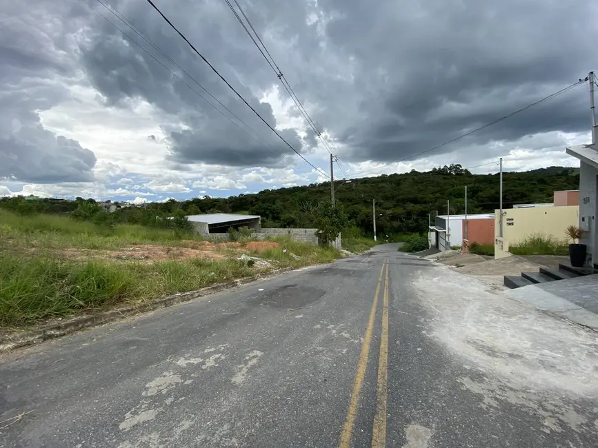 Terreno / Lote à venda em Santo Antonio Do Monte - MG - imagem 6 Foto 6 de Terreno / Lote à venda em Santo Antonio Do Monte - MG