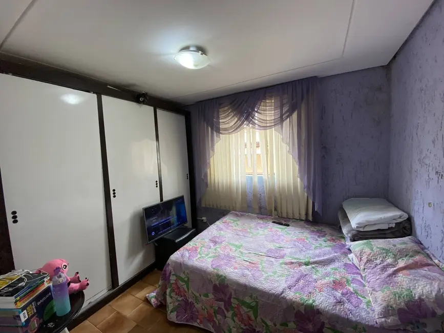 Casa à venda em Santo Antonio Do Monte - MG - imagem 4 Foto 4 de Casa à venda em Santo Antonio Do Monte - MG