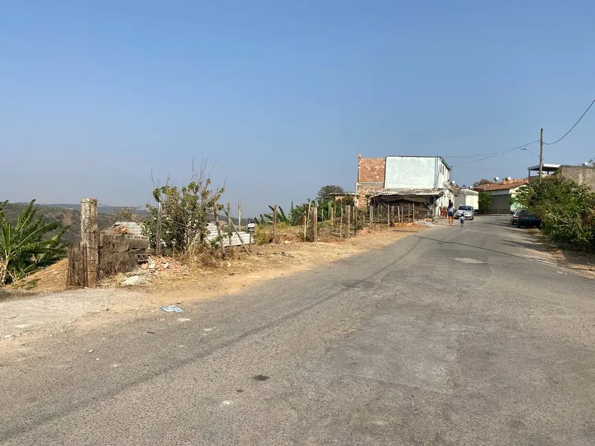 Foto 4 de Terreno / Lote à venda, 506m2 em Santo Antonio Do Monte - MG