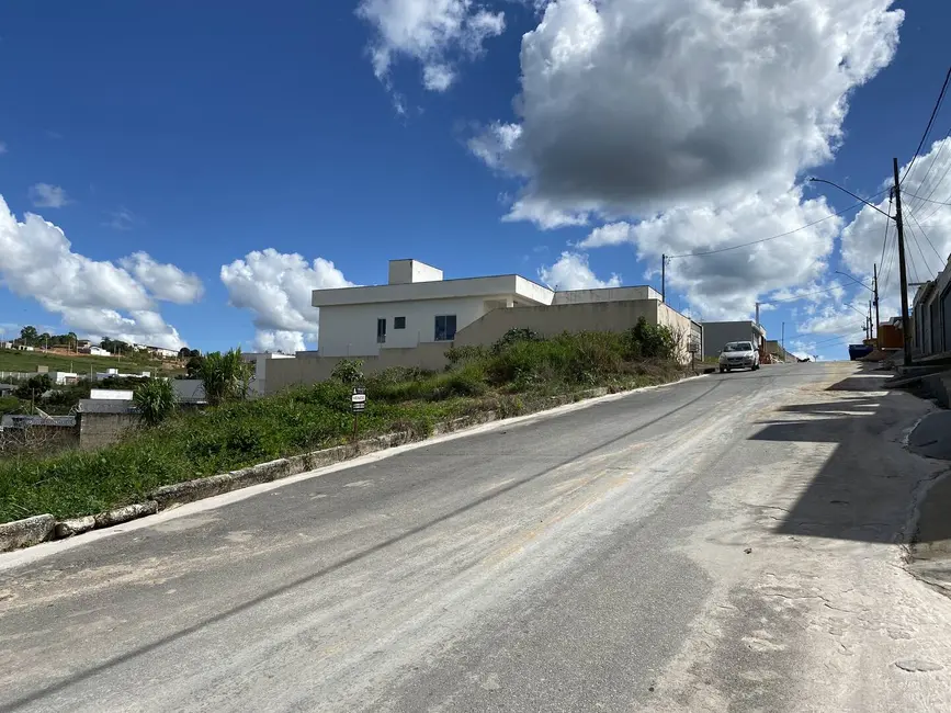 Terreno / Lote à venda, 150m2 em Santo Antonio Do Monte - MG - imagem 4 Foto 4 de Terreno / Lote à venda, 150m2 em Santo Antonio Do Monte - MG