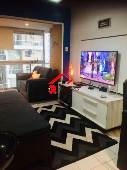 Apartamento com 2 quartos à venda, 74m2 em Rio De Janeiro - RJ - imagem 2 Foto 2 de Apartamento com 2 quartos à venda, 74m2 em Rio De Janeiro - RJ