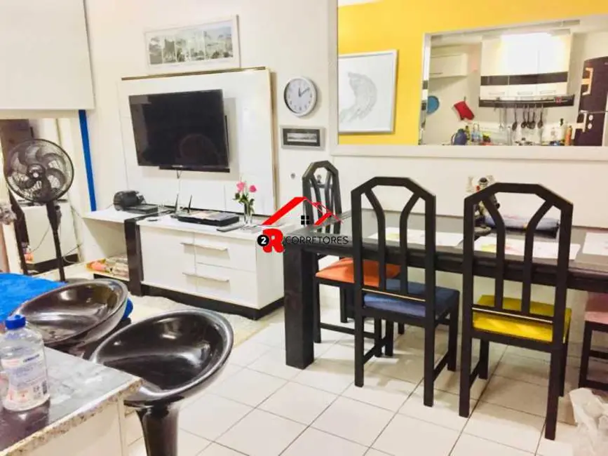 Apartamento com 2 quartos à venda, 74m2 em Rio De Janeiro - RJ - imagem 4 Foto 4 de Apartamento com 2 quartos à venda, 74m2 em Rio De Janeiro - RJ