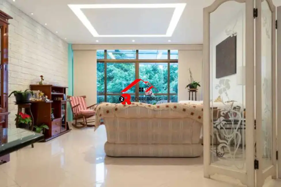 Cobertura com 5 quartos à venda, 299m2 em Rio De Janeiro - RJ - imagem 3 Foto 3 de Cobertura com 5 quartos à venda, 299m2 em Rio De Janeiro - RJ