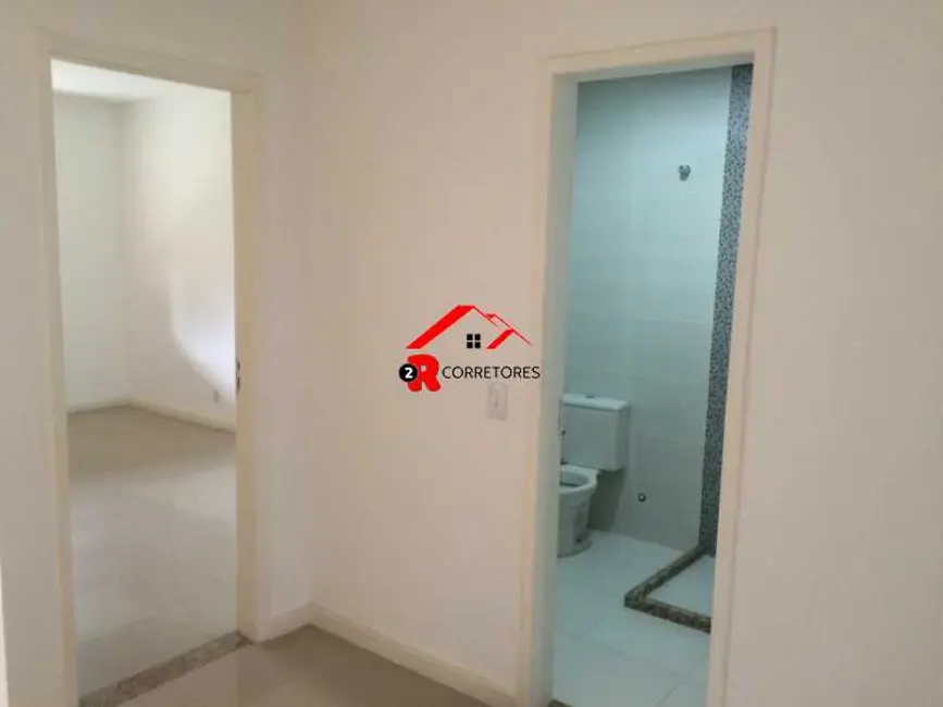 Foto 2 de Casa com 2 quartos à venda, 140m2 em Itaborai - RJ