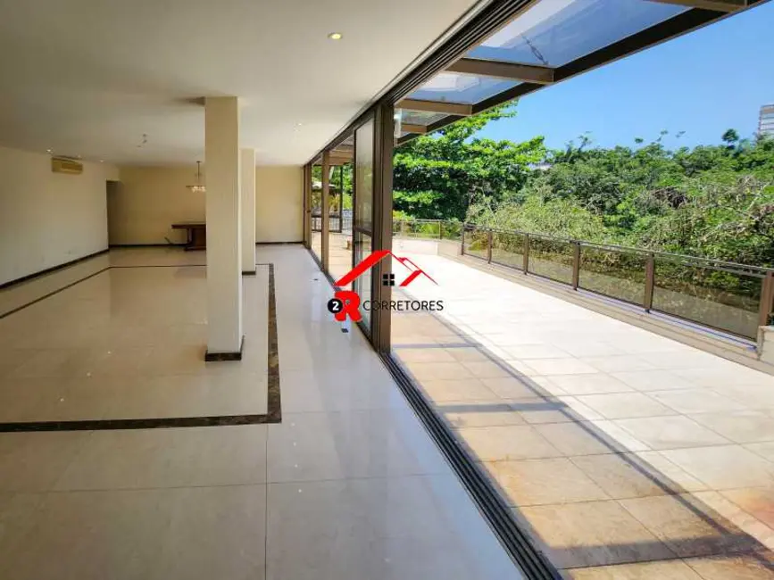Apartamento com 5 quartos à venda, 469m2 em Rio De Janeiro - RJ - imagem 4 Foto 4 de Apartamento com 5 quartos à venda, 469m2 em Rio De Janeiro - RJ