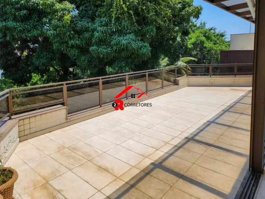 Apartamento com 5 quartos à venda, 469m2 em Rio De Janeiro - RJ - imagem 8 Foto 8 de Apartamento com 5 quartos à venda, 469m2 em Rio De Janeiro - RJ