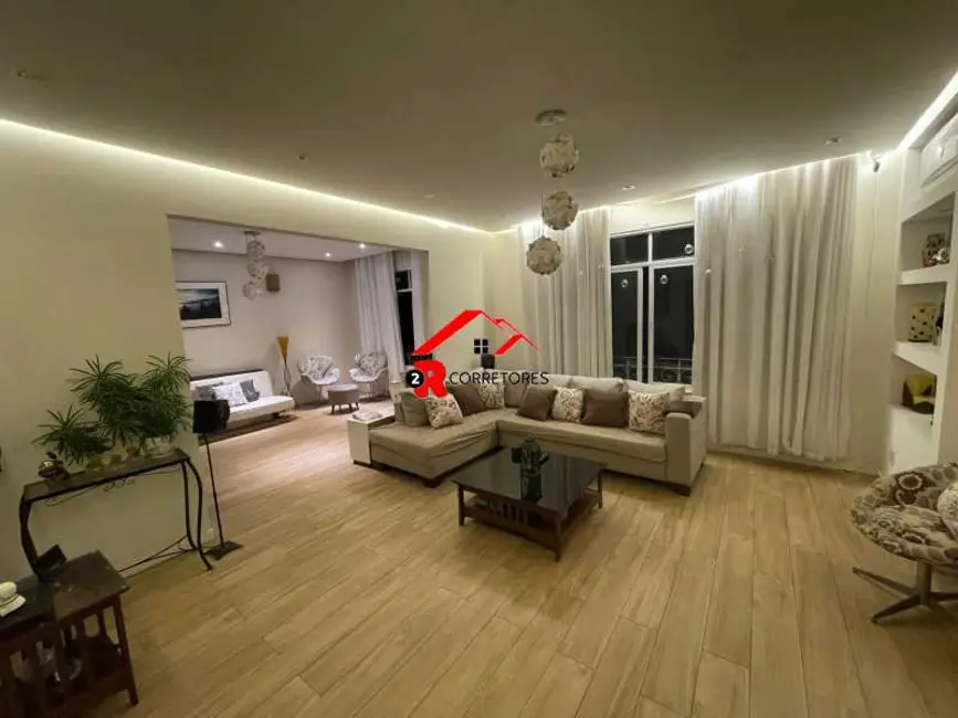 Foto 1 de Apartamento com 3 quartos à venda, 190m2 em Rio De Janeiro - RJ