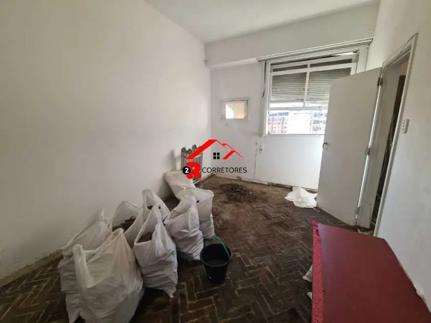 Foto 2 de Apartamento com 1 quarto à venda, 37m2 em Rio De Janeiro - RJ