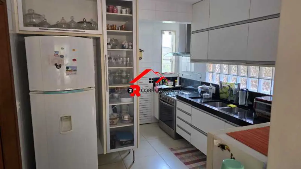 Foto 8 de Casa de Condomínio com 3 quartos à venda, 274m2 em Niteroi - RJ