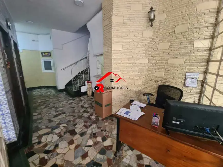 Kitnet com 1 quarto à venda, 22m2 em Rio De Janeiro - RJ - imagem 5 Foto 5 de Kitnet com 1 quarto à venda, 22m2 em Rio De Janeiro - RJ