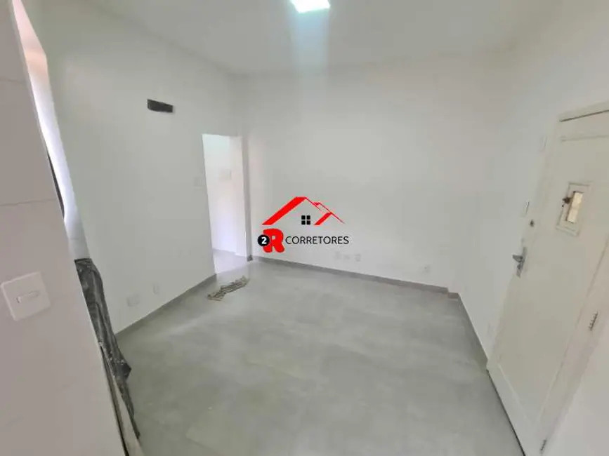 Kitnet com 1 quarto à venda, 22m2 em Rio De Janeiro - RJ - imagem 8 Foto 8 de Kitnet com 1 quarto à venda, 22m2 em Rio De Janeiro - RJ